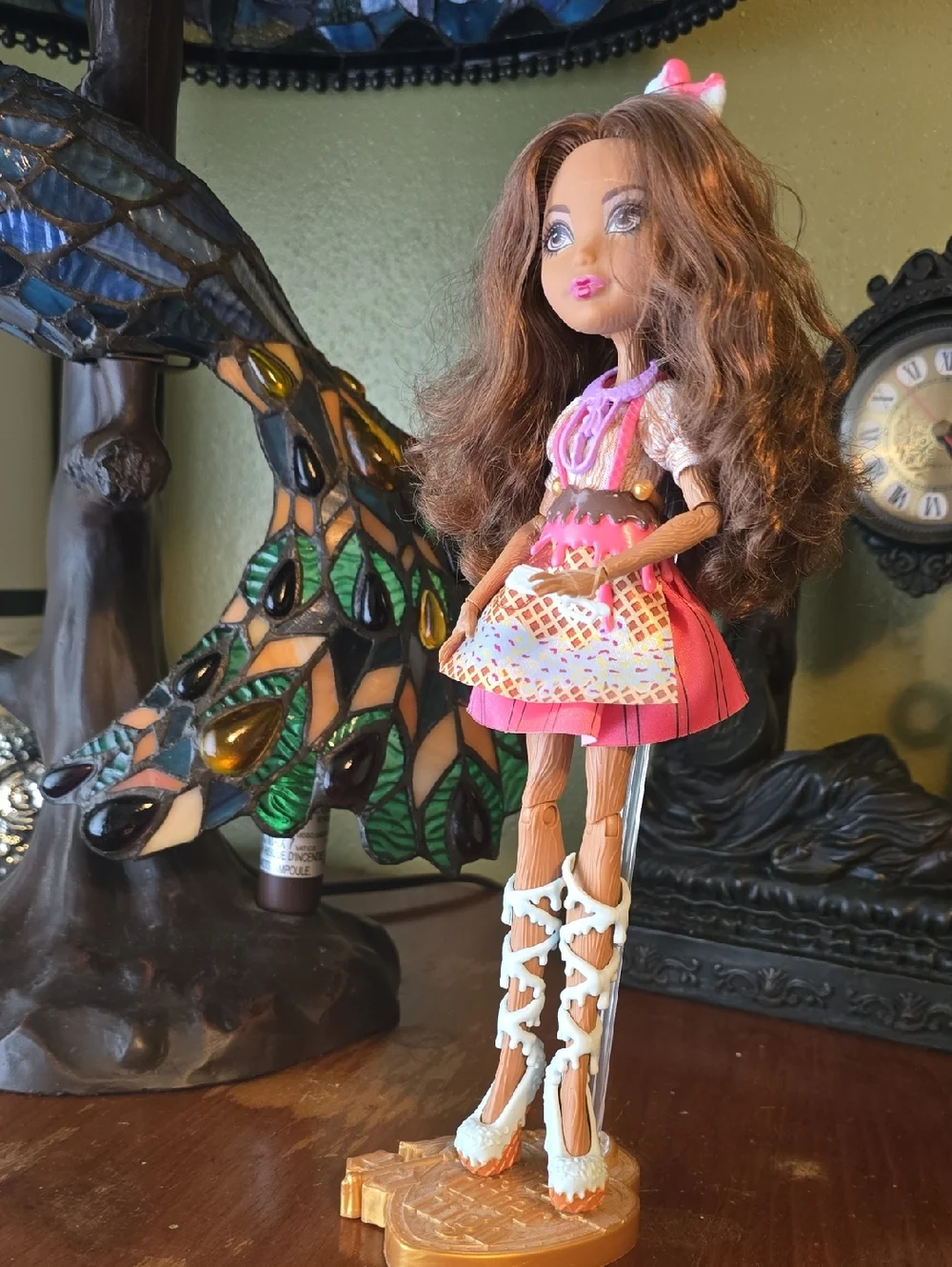 Ever After High Cedar Wood Doll - Pink and Brown - Picture 8 of 9